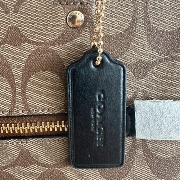 Brand new large Coach tote and shoulder bag - Picture 8 of 14